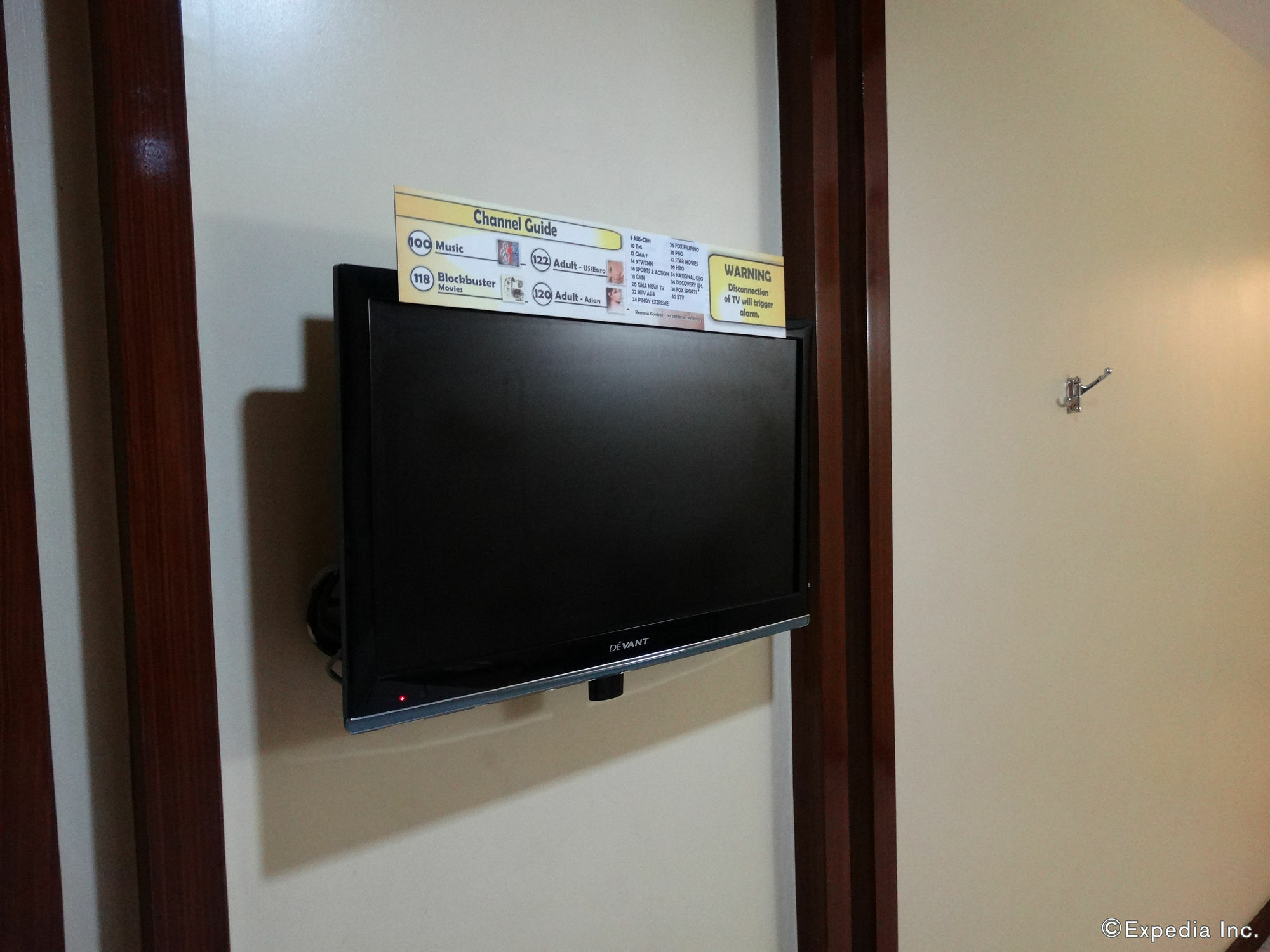 Hotel Sogo Pasay Wood Street Buitenkant foto