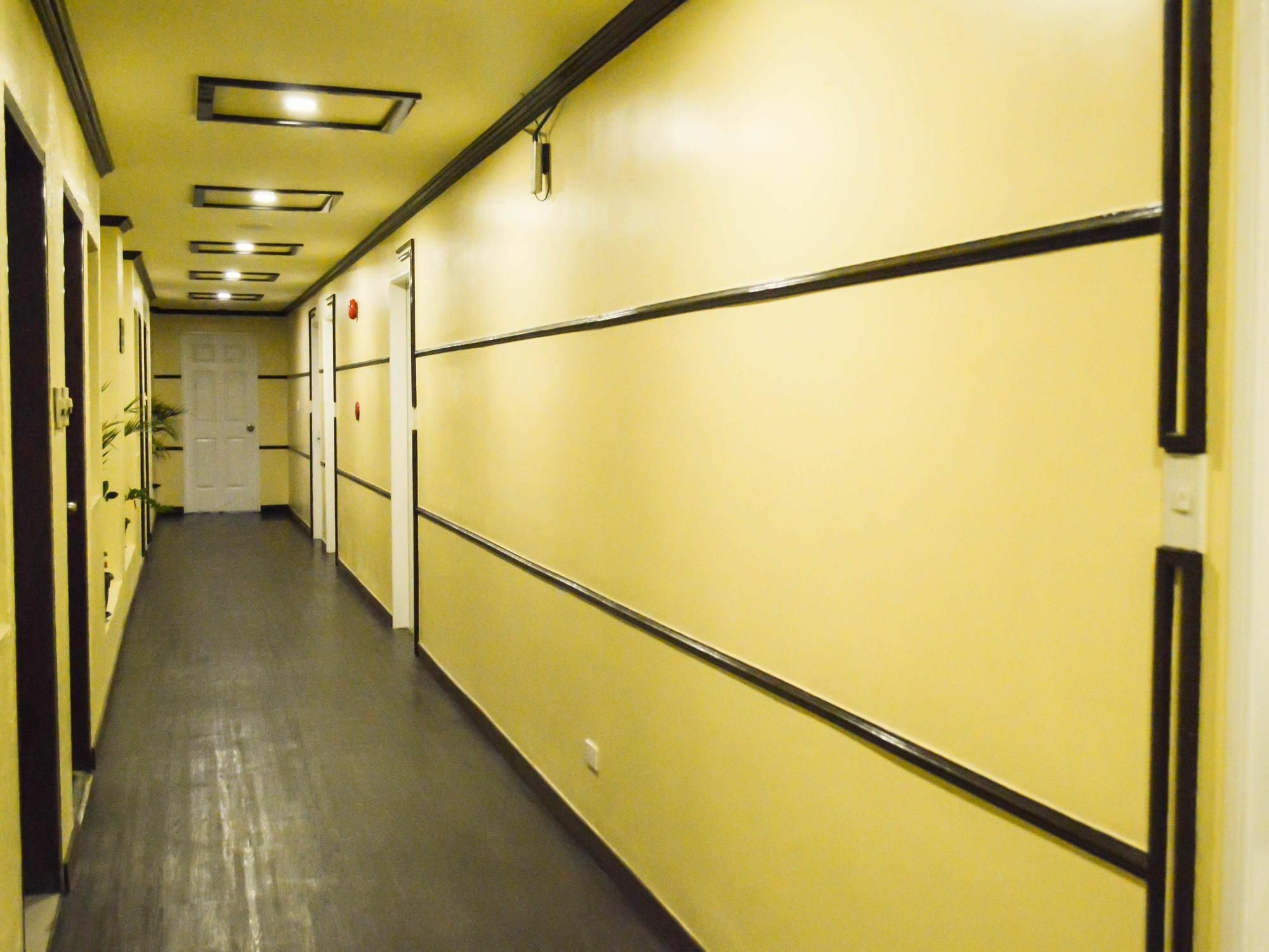 Hotel Sogo Pasay Wood Street Buitenkant foto